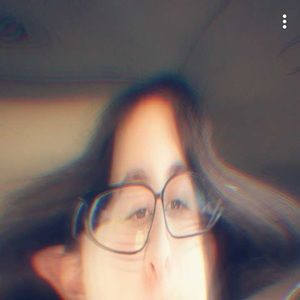 Meet your Posher, Lydia